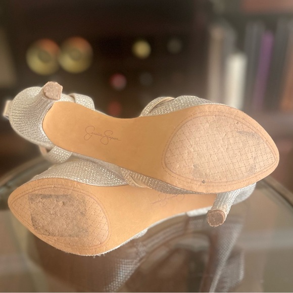 Jessica Simpson Oluina Embellished Platform Pumps - Picture 13 of 15